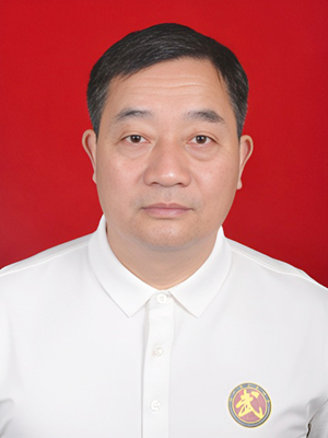 陈雄志.jpg