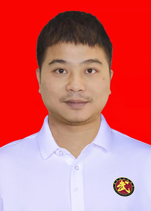 杨敏.jpg