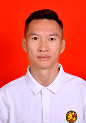 陆辉.jpg